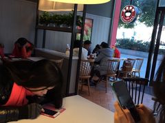 -肯德基(盘龙奥莱店)