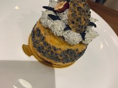 黑芝麻泡芙-UPPER KITCHEN(延安路店)