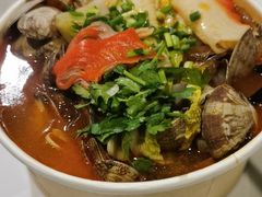 -何记花甲(海岸城旗舰店)