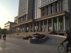 -复旦大学光华楼