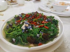 上汤皮蛋浸桑叶-醉贤居