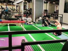 -一兆韦德健身(张杨路店)