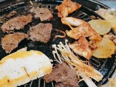 -胡悦里韩式烤肉(芝罘万达广场店)