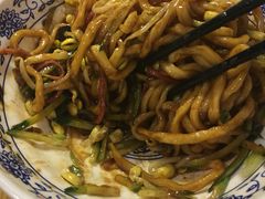 -黑八私房老北京炸酱面