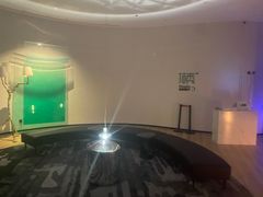 -涨巢·潮玩水疗局