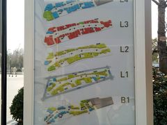 -龙湖天街-停车场