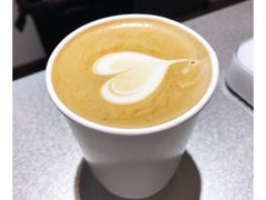 拿铁-Manner Coffee(丁香国际店)