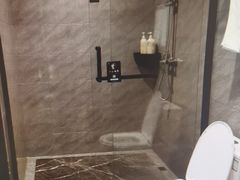 -凯亚斯顿酒店(深圳罗湖水贝国际珠宝城店)