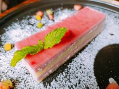 覆盆子芝士蛋糕-YUE·6·西式融合餐厅(外滩六号店)