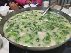 -丁里羊肉小镇(天鹅湖总店)