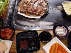 -杀猪天·韩国烤肉(铁路街第一分店)