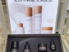 -杭州西湖银泰百货
