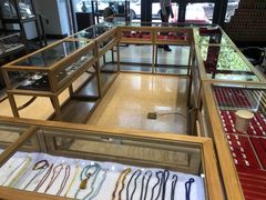 -融圆典当行(绿都广场店)