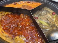 -渝里重庆火锅(航天城店)