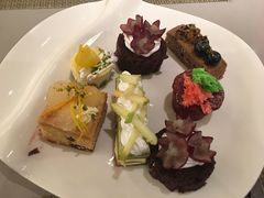 -海口绿发希尔顿酒店-田园汇自助餐·三文鱼·海鲜