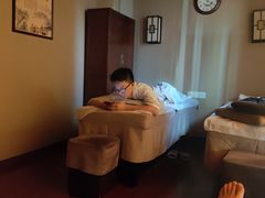 -裕和堂中医推拿艾灸(太古汇臻品店)