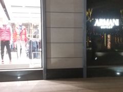 -王府井奥莱临潼小镇(临潼店)