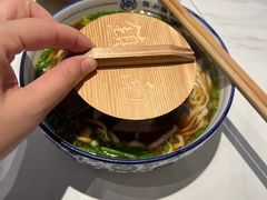 -镇南锅盖面馆(解放路店)