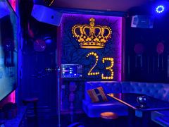 -UK派对KTV(日月广场店)