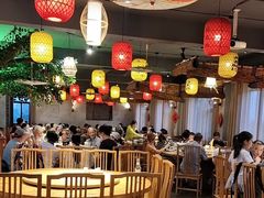 -头上红煨盐鸡·非遗院子餐厅