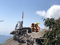 -罗田薄刀峰风景区
