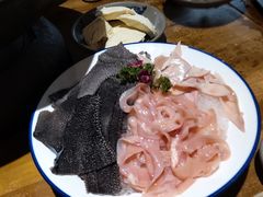 -白乐天毛肚火锅馆(解放碑店)
