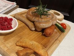 香肠拼盘-俄士厨房(环球港店)