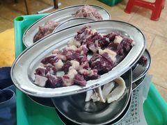 -五洞培记山庄·鲜牛肉火锅