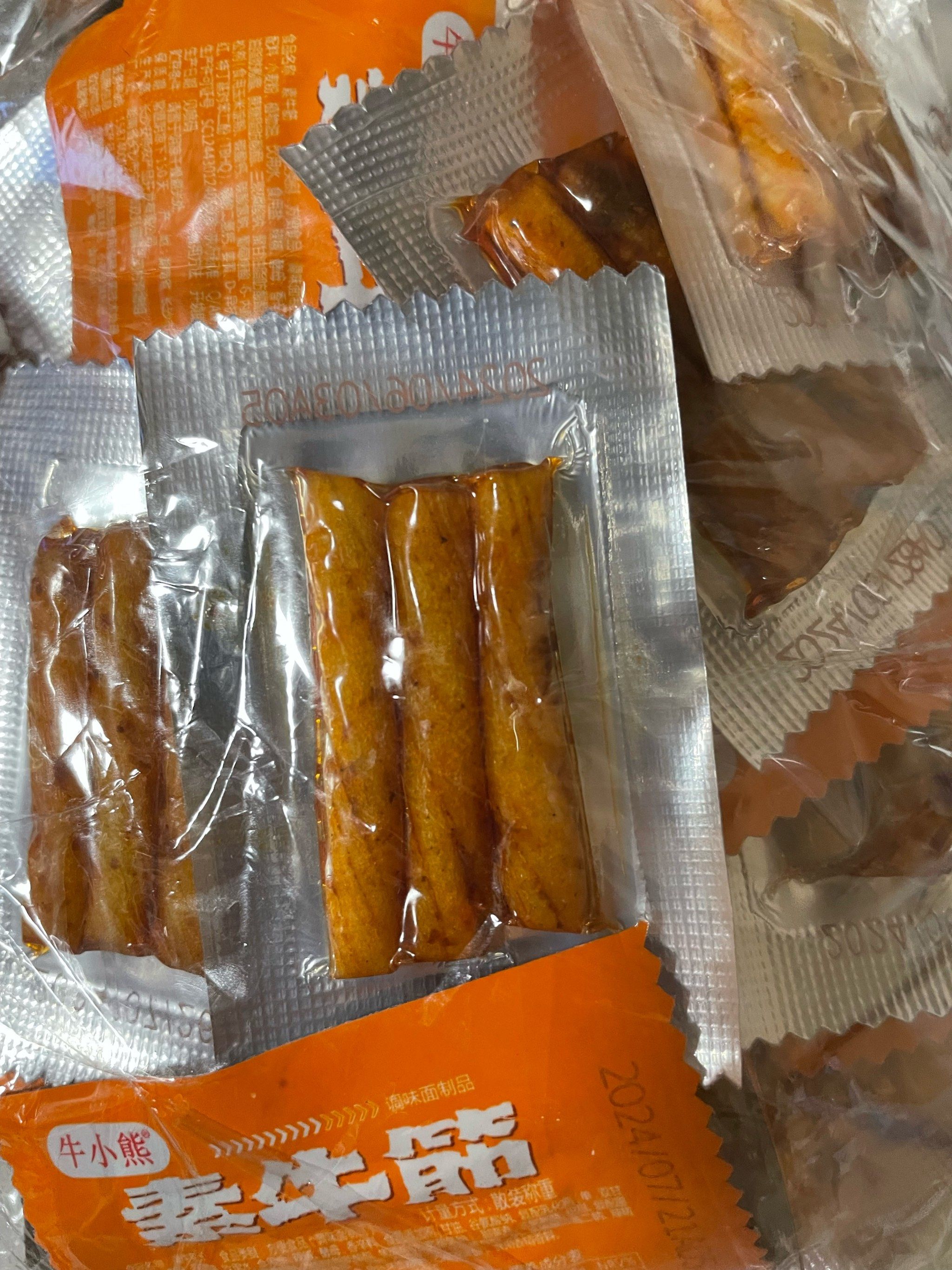 辣条小零食好吃