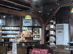 -良友书坊(安徽路店)