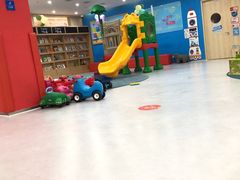 -美吉姆国际儿童发展中心(红谷滩绿地缤纷城中心)