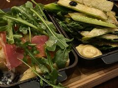 -恰餐厅及酒吧 CHAR Bar & Grill (北京丽都皇冠假日店)