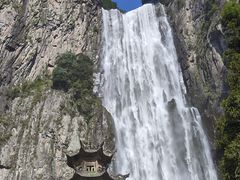 -刘伯温故里景区百丈漈