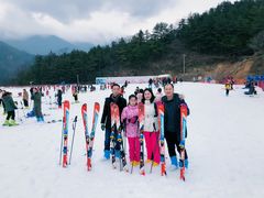 -大别山南武当滑雪场