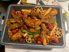 -荷塘秋月·本帮江浙菜(国权路店)