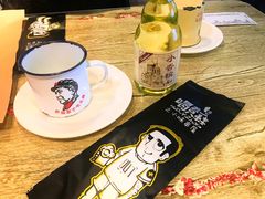 -喝丢一只鞋辣炒海鲜小烧烤(三八广场店)