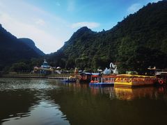 -宝晶宫旅游景区