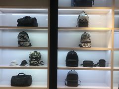 -砂之船奥莱(南京江宁店)