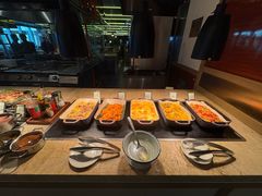 -大中华希尔顿酒店-念自助餐·嗨啤·小龙虾