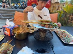 -何师烧烤Pro ·江湖川菜·小龙虾·精酿(太古里旗舰店)