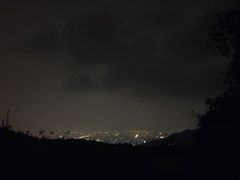 -鬼笑石后山停车场