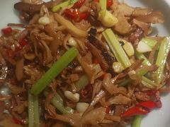 -臻湘·精致湖南菜·零预制
