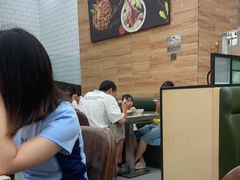 -佰搭果·广式茶餐厅(西华路店)