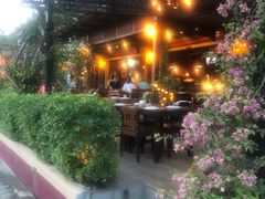 -Phensiri Thai Restaurant