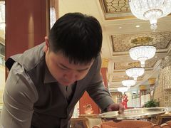 -咖啡苑自助餐厅·中国大饭店
