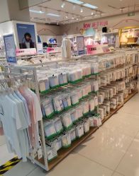 -孩子王(北一路万达店)