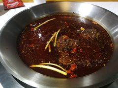 -牛华八婆麻辣烫(龙湖U城店)