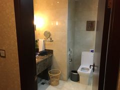 -威海铂丽斯国际大酒店(威海高铁站店)