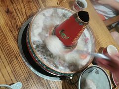 -毛辣果·贵州红酸汤牛肉火锅(西单店)