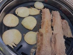 -韩香福烤肉庄园(荣成店)